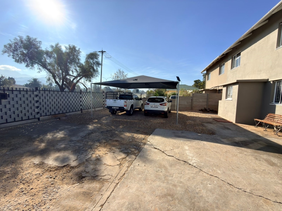 2 Bedroom Property for Sale in Rouxpark Western Cape